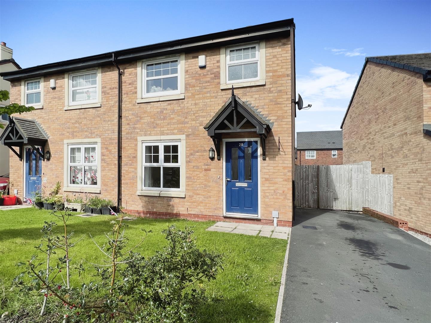 Hollin Hall Drive, Longridge, Preston Holdens Estate Agents